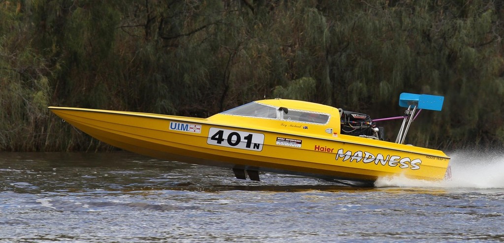 ’Haier Madness’ on  its way to winning a world crown for Troy Marland.  © Wayne Johnstone